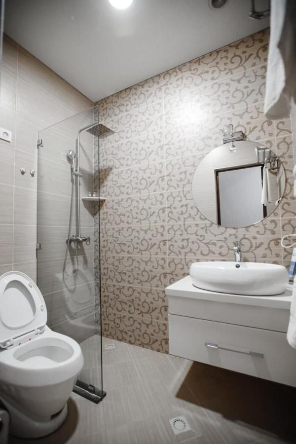 Hotel Shedevr Plaza Namangan Exterior foto