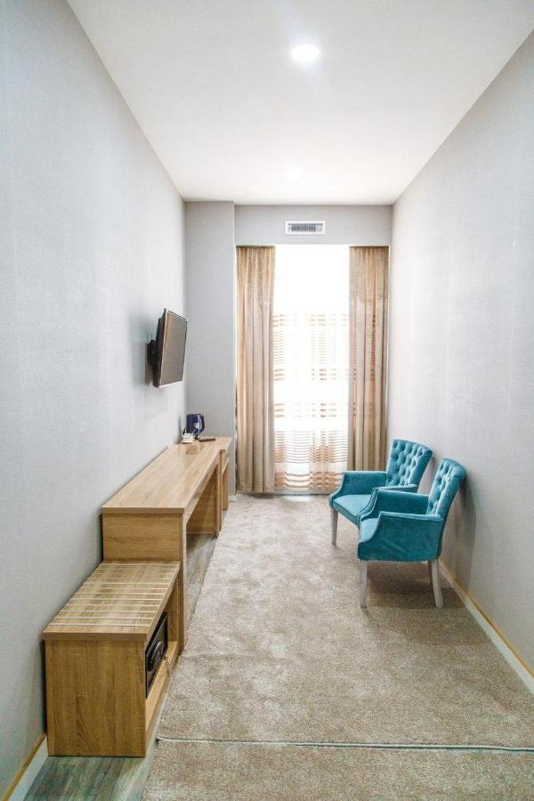 Hotel Shedevr Plaza Namangan Exterior foto