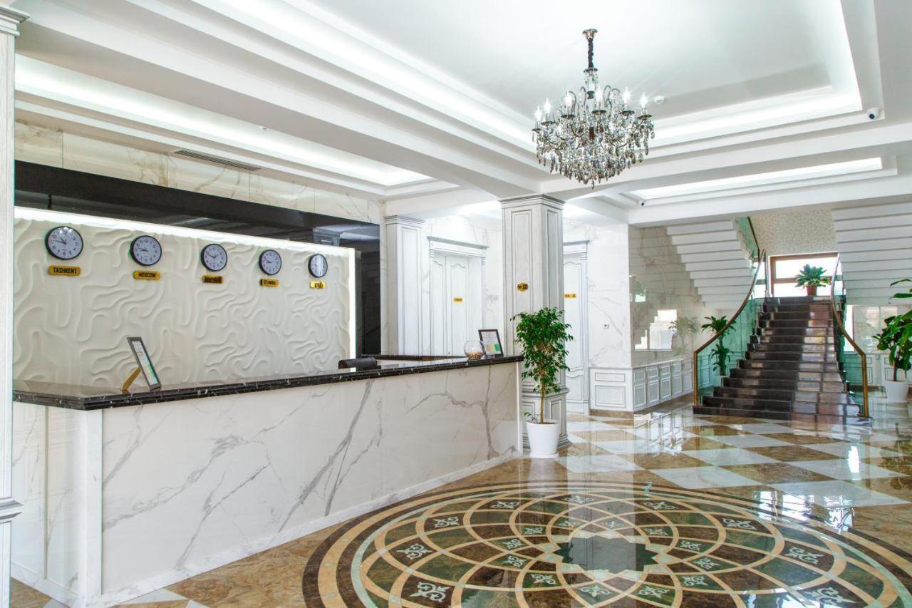 Hotel Shedevr Plaza Namangan Exterior foto
